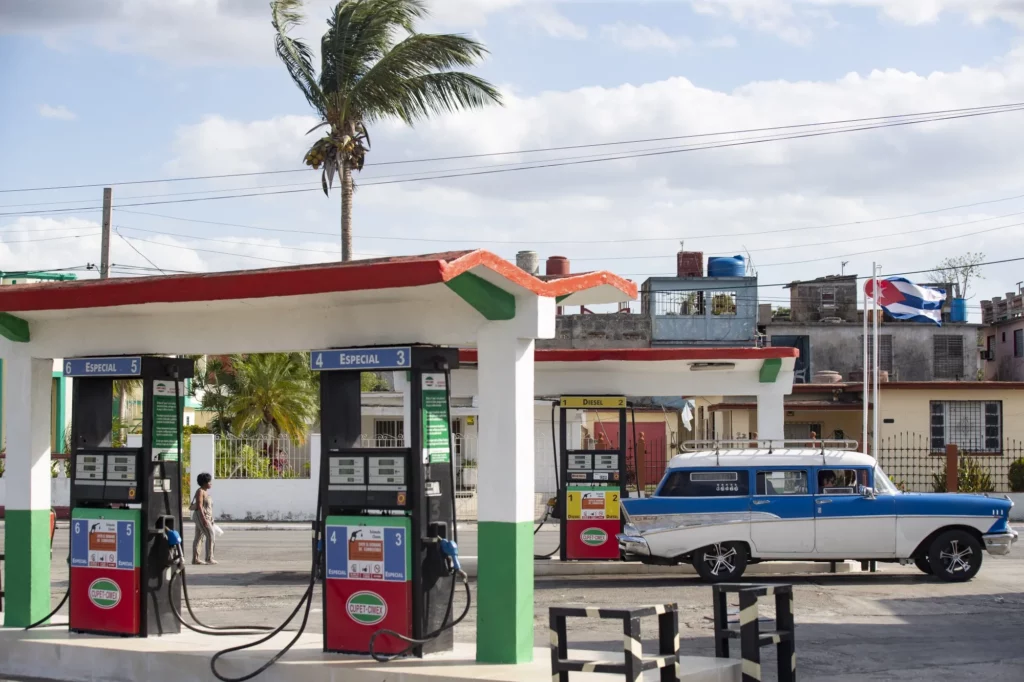 ONU negocia con EU ingreso de combustible a Cuba para operaciones humanitarias