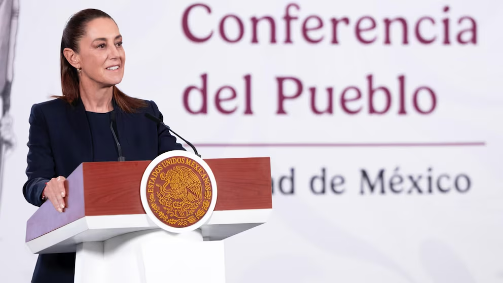 Sheinbaum insistirá en reducción a partidos; Plan B electoral llega al Senado