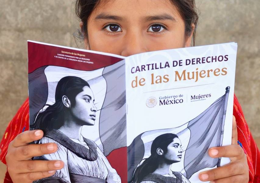 SEP distribuye más de 6 millones de cartillas sobre derechos de las mujeres