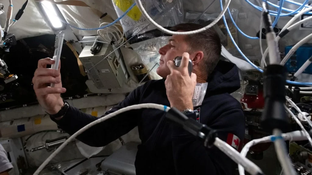 Higiene en el espacio: ¿Los Astronautas se bañan?