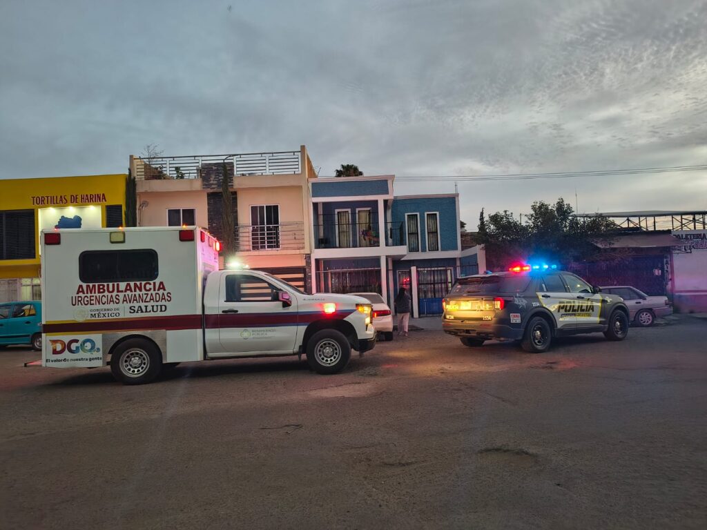 Familiares lo encontraron en su cuarto sin vida esta mañana