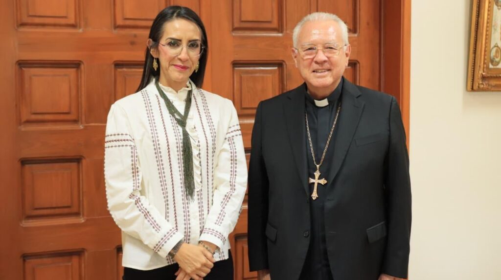 Laura Imelda Pérez y el cardenal Robles Ortega dialogan sobre acciones para fortalecer el tejido social