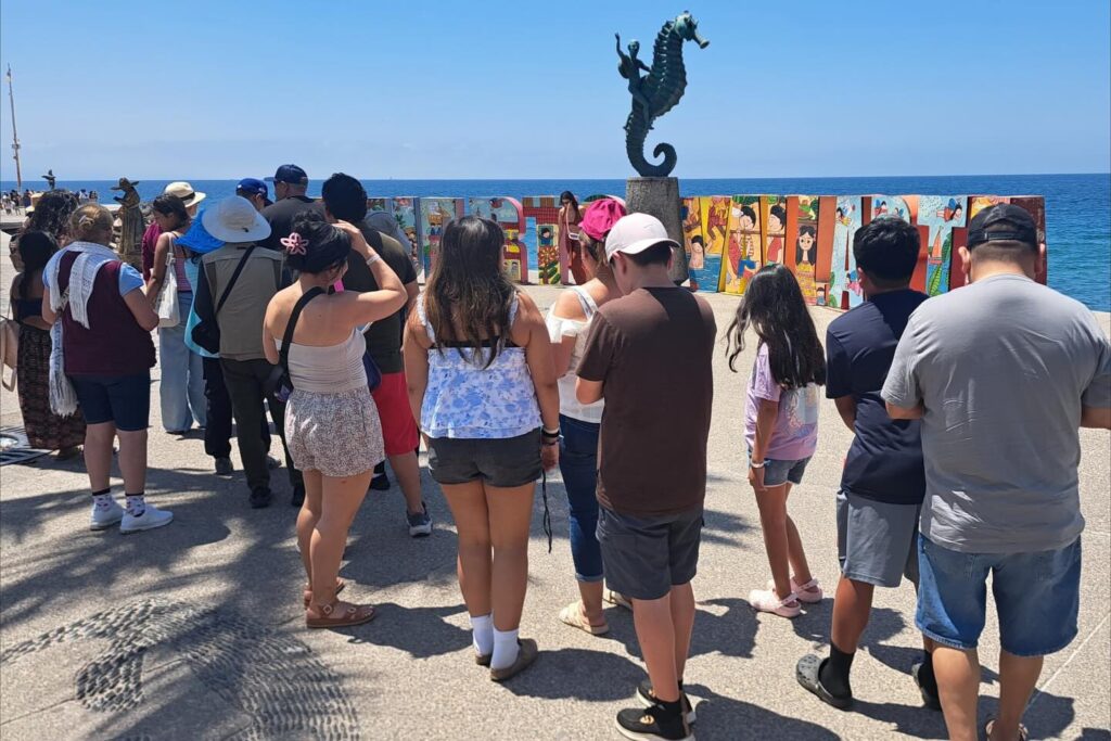 Puerto Vallarta roza el lleno total en Semana Santa y prevé alta afluencia en Pascua