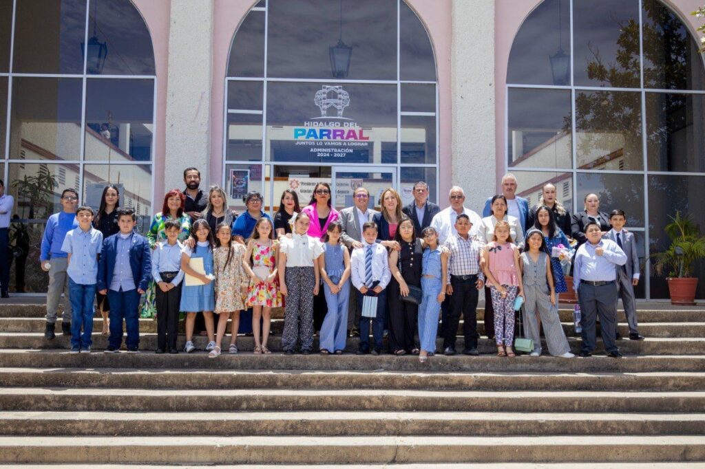 Gobierno de Parral celebra el Día de la Niñez con sesión de Cabildo Infantil