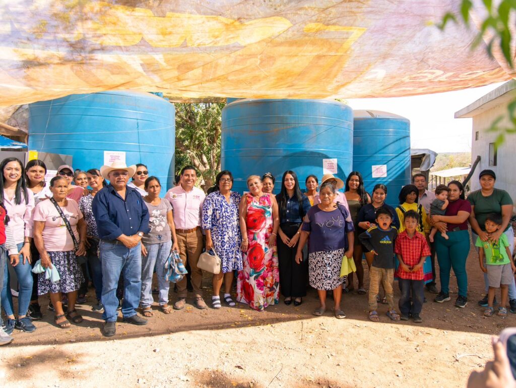 DIF Nayarit entrega cisternas, inaugura centro de capacitación y fortalece desarrollo comunitario