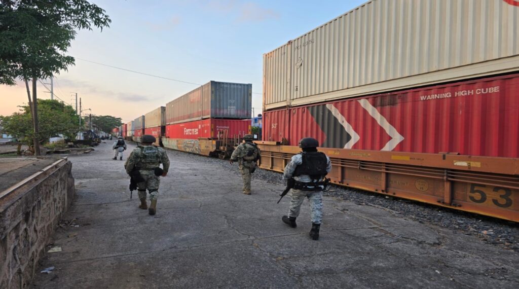 Refuerzan operativos de seguridad en zonas prioritarias de Nayarit