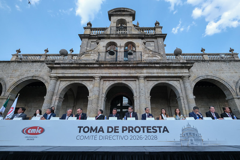 Pablo Lemus toma protesta al nuevo Consejo Directivo de CMIC Jalisco para el periodo 2026-2028