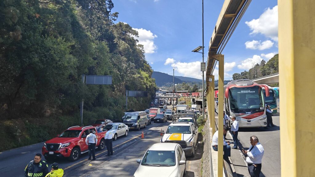 Reporte preliminar: Inicia paro nacional de transportistas y campesinos