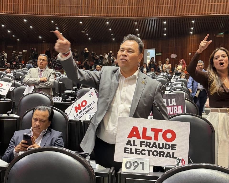 “¿A dónde irá ese dinero?”: Arturo Yáñez (PRI) revienta el Plan B en San Lázaro
