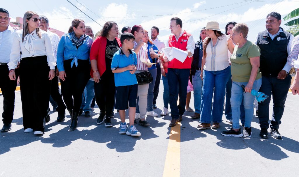 Villa Nazareno reconoce nuevas calles y servicios; destacan mejoras en Lerdo