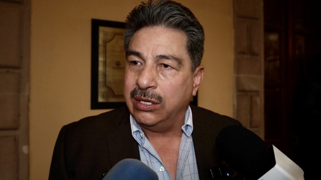 UGRD advierte: gusano barrenador avanza hacia Durango y no hay mosca estéril suficiente