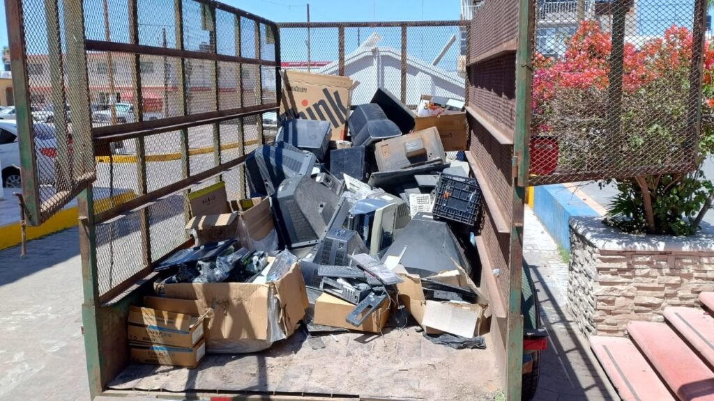 Exitosa jornada de Reciclaje Electrónico en Vicente Guerrero