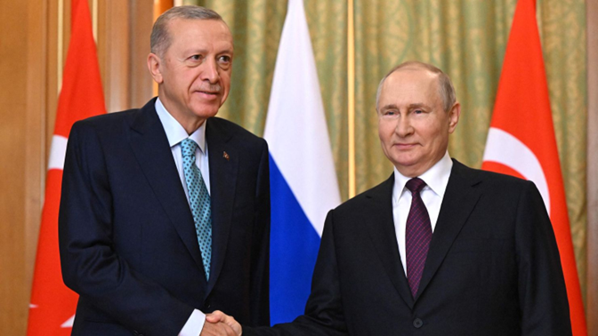 Putin y Erdogan piden alto al fuego en Medio Oriente