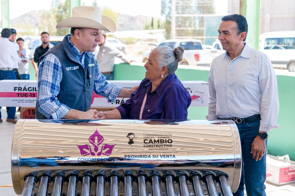 Santa María del Oro reconoce obras de agua, carretera y vivienda; destacan beneficios