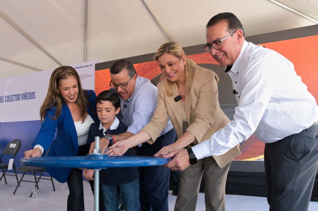 Maru Campos inaugura el Colector Viñedos en beneficio de más de 441 mil juarenses