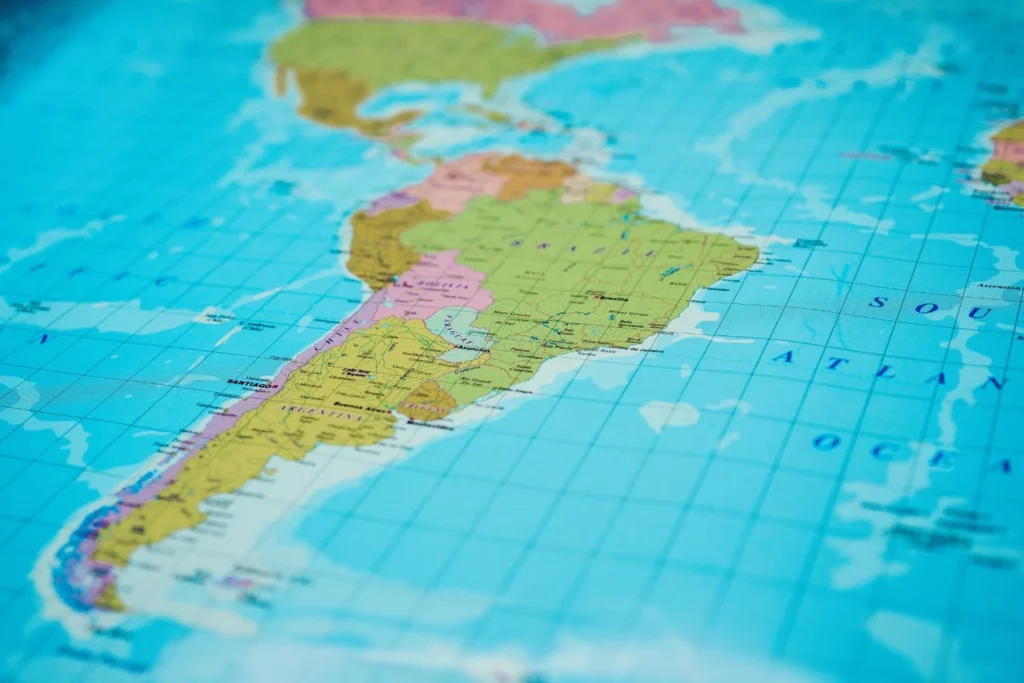 Percepciones y tensiones en Latinoamérica: ¿cuál es el país más odiado?