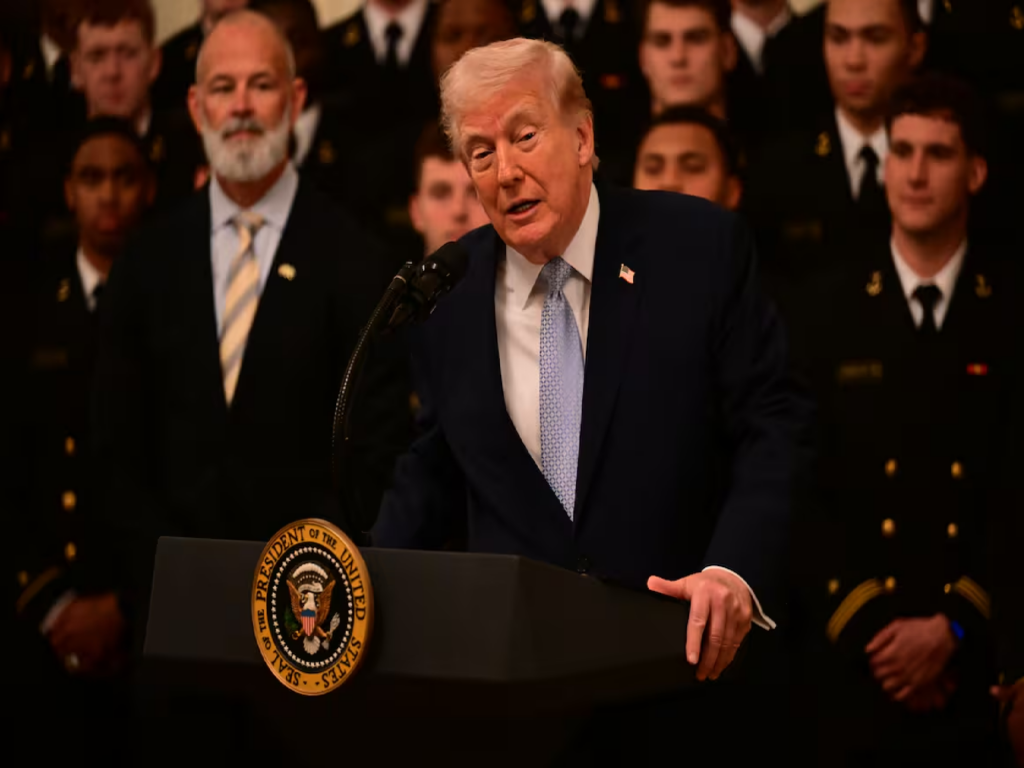 Trump sacude a la OTAN: considera abandonar la alianza