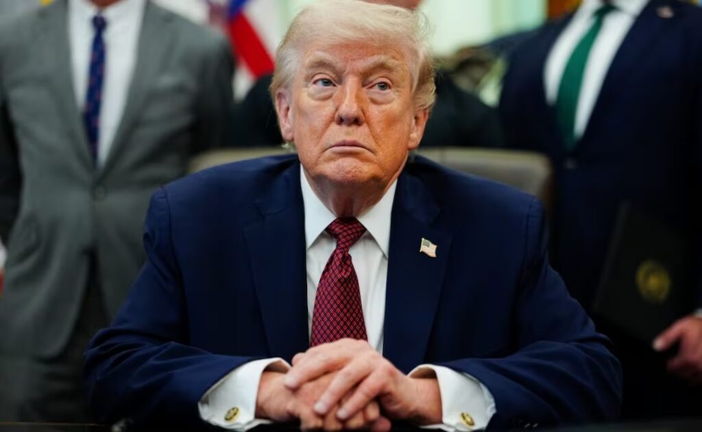 Trump extiende alto el fuego con Irán tras petición de Paquistán