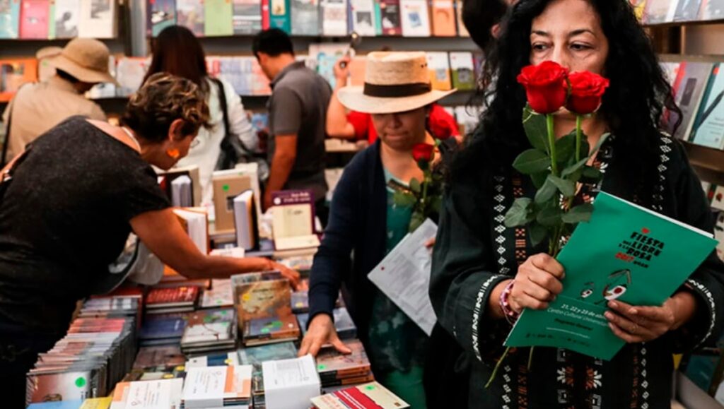 UNAM celebra la Fiesta del Libro y la Rosa 2026 con enfoque en cultura de paz