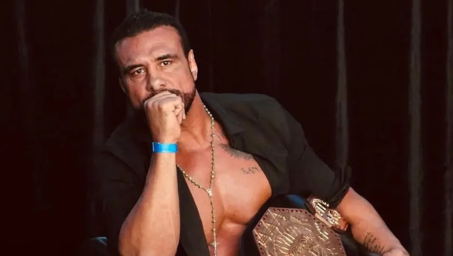 Alberto del Río reaparece tras su liberación y confirma función de lucha