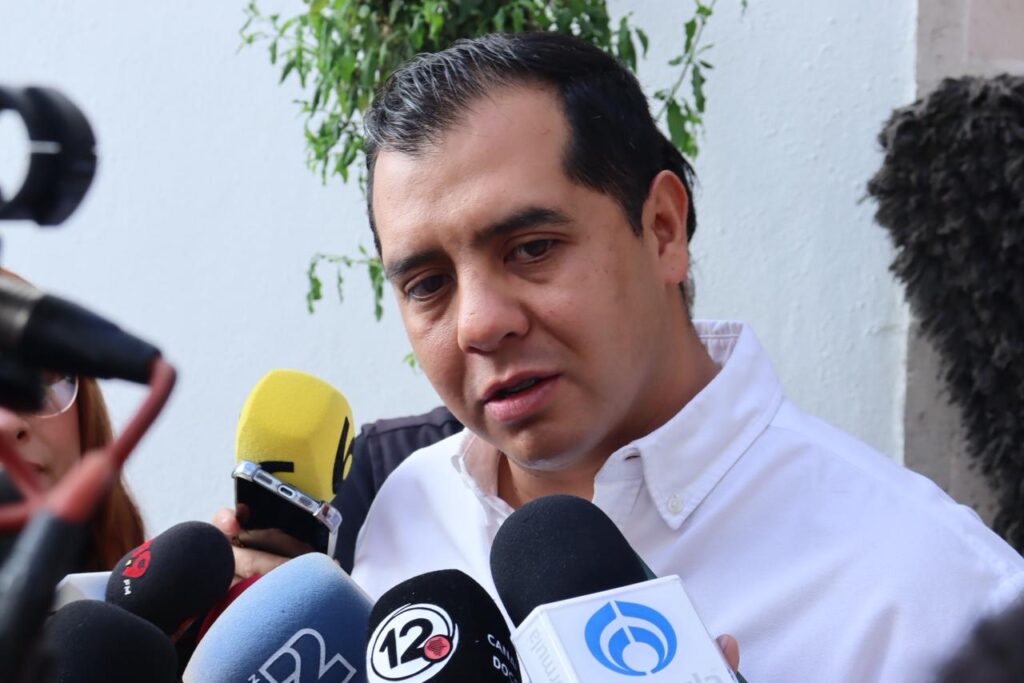 Llama Ariel Maa a ubicar y aprovechar el Hospital Municipal del Niño 460