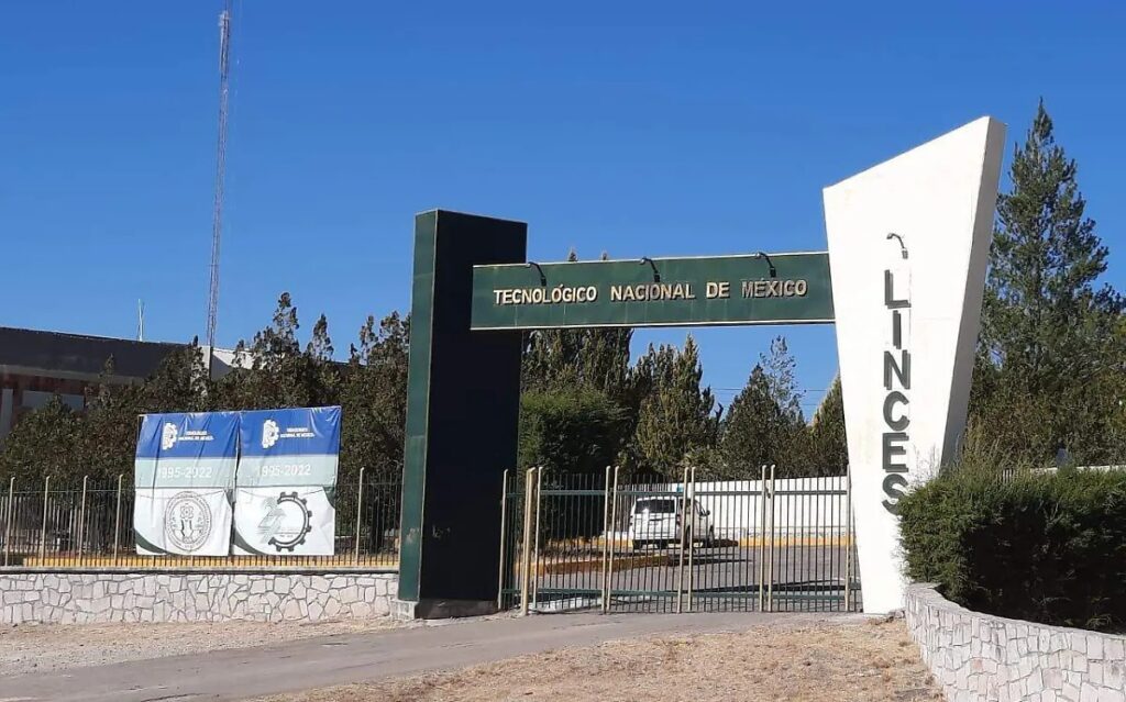 Declaran al TecNM Santiago institución prioritaria; todos sus alumnos recibirán beca federal
