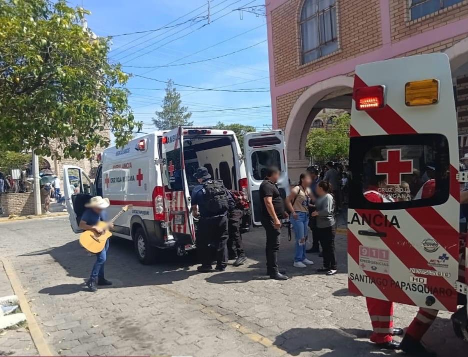 Saldo blanco durante Viacrucis Viviente 2026 en Santiago; continúan operativos