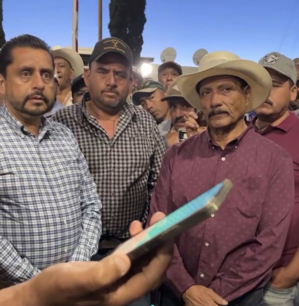 Ofrecen 5 mil toneladas sin precio; productores rechazan y dan ultimátum en Durango
