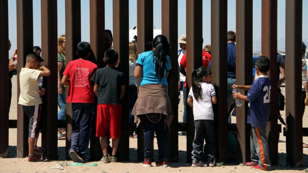 Más de 113 mil menores migran solos en medio de amenazas, abusos y pobreza