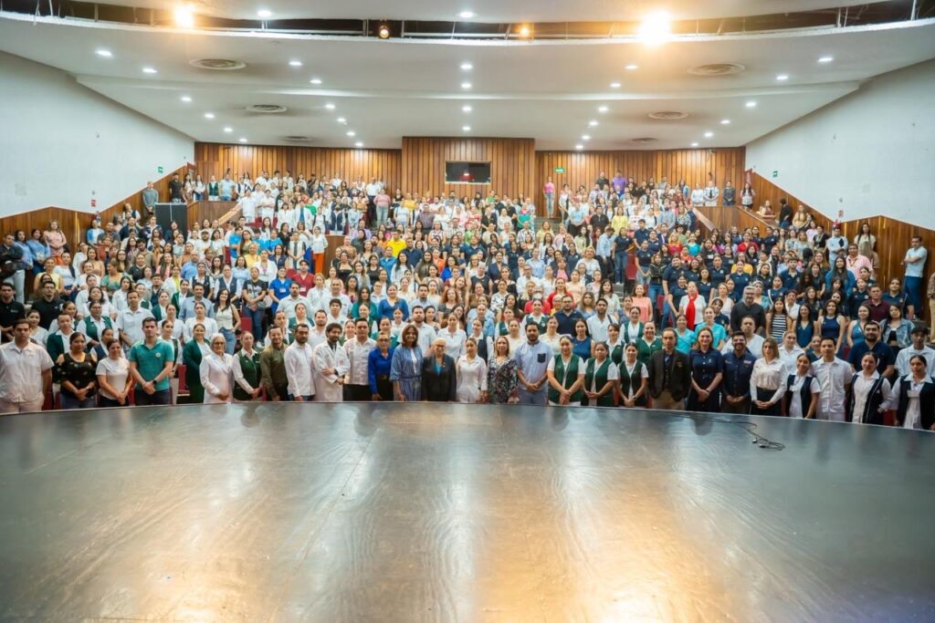 Impulsan concienciación sobre autismo con jornada especializada en Tepic