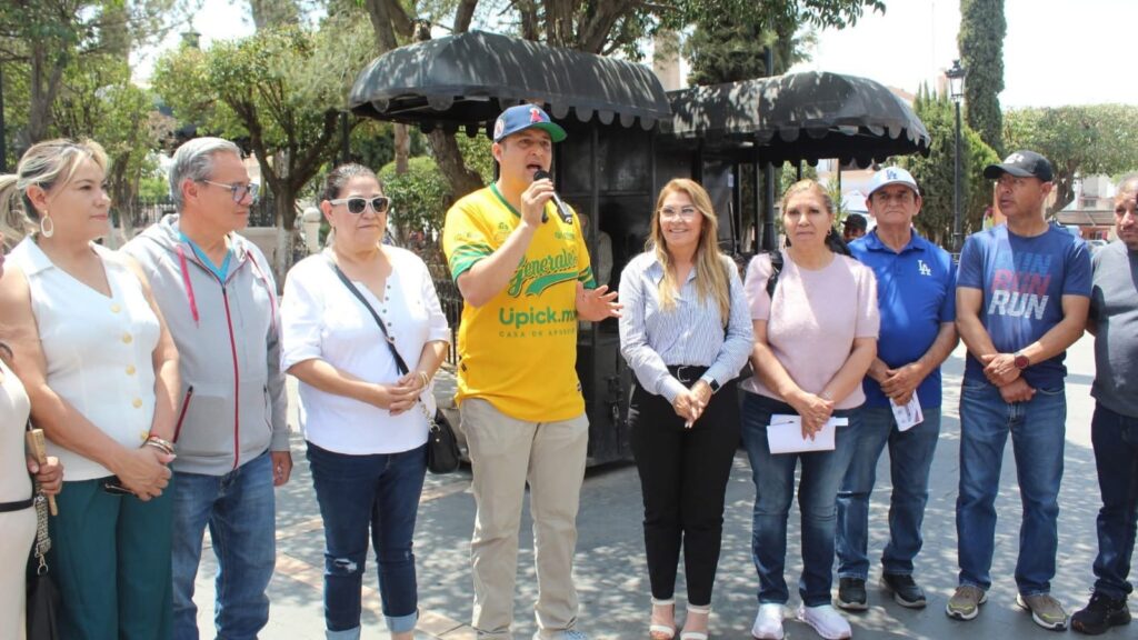 César Salas inaugura el primer corredor comercial para las comunidades
