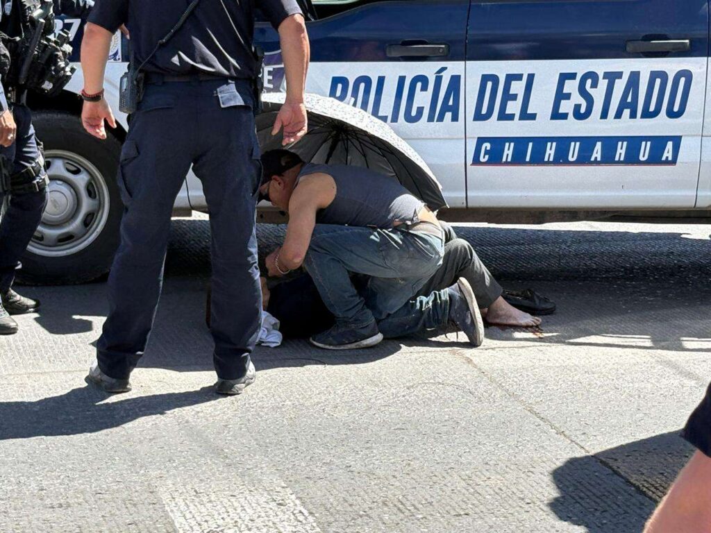 Es atropellada por policias