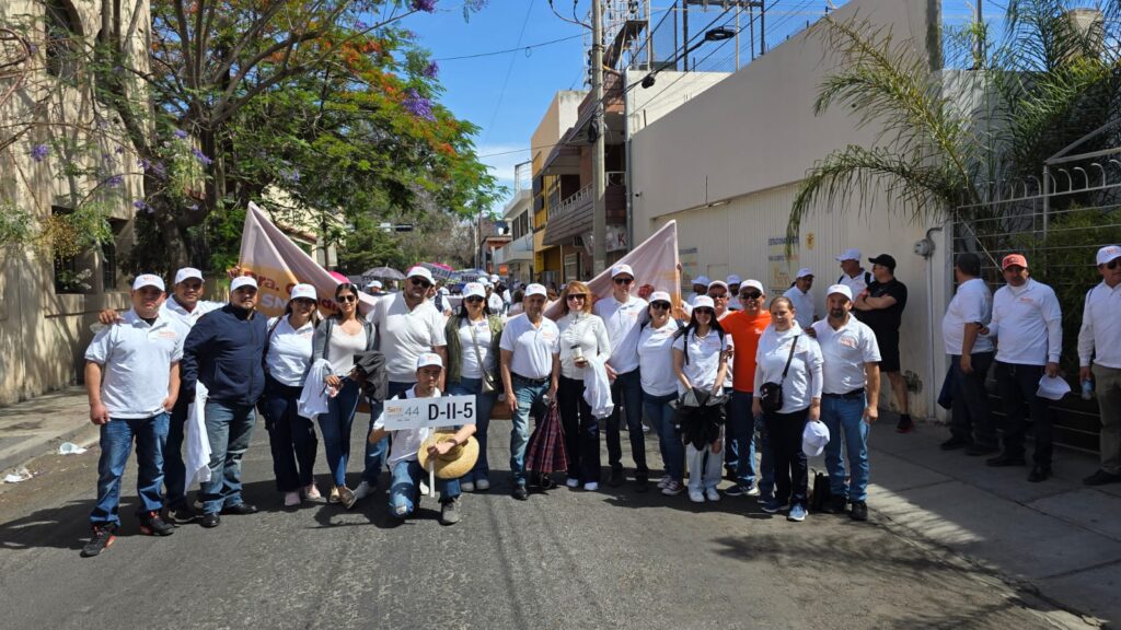 Magisterio de Santiago Papasquiaro participará en marcha del Día del Trabajo en Durango