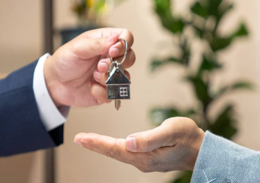 Gobierno lanza apoyo de vivienda para madres solteras y jefas de familia