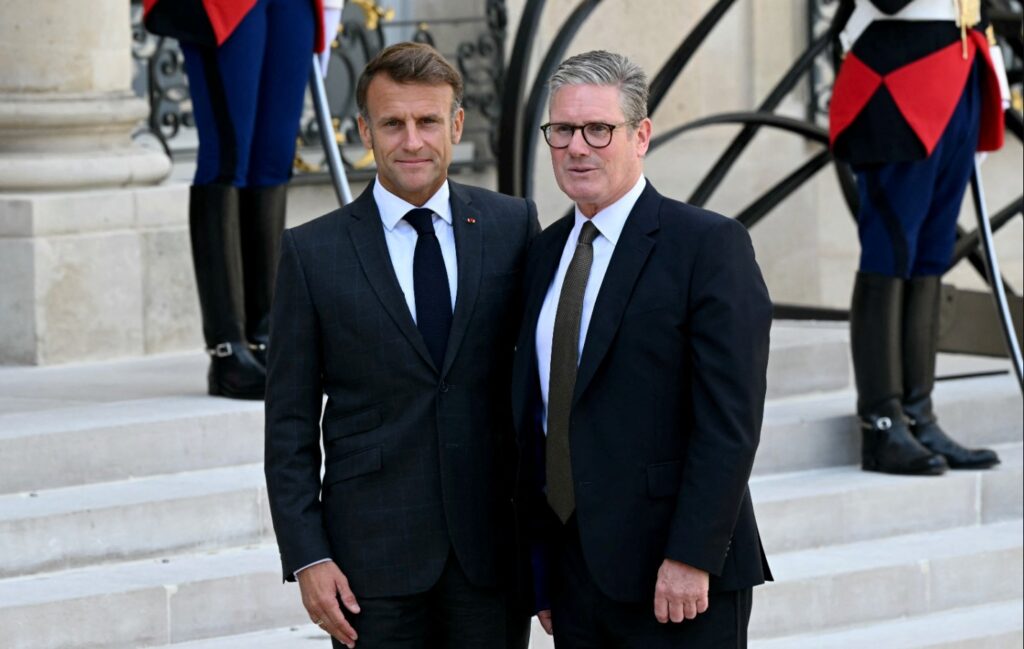 Starmer y Macron plantean patrullaje en Ormuz que excluiría a EU