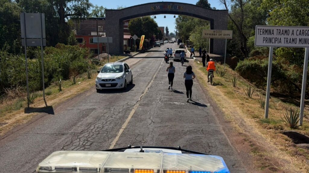 Seguridad Pública Abandera Corredores Rumbo a Nombre de Dios