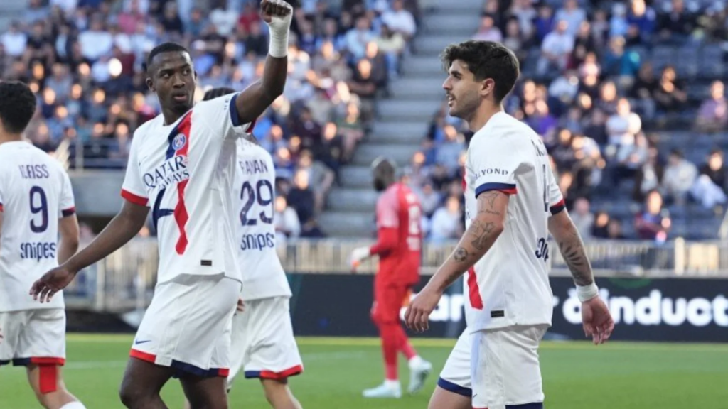 PSG golea al Angers y se afianza como líder de la Ligue 1