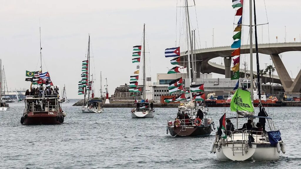 Israel detiene a 175 activistas de flotilla con destino a Gaza