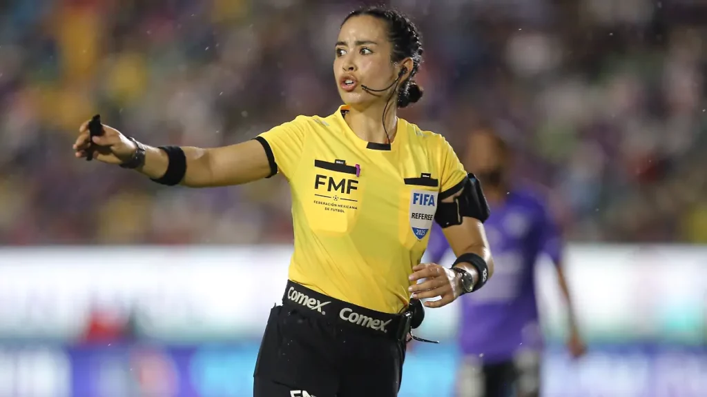 César Ramos y Katia Itzel encabezan lista de árbitros convocados al Mundial