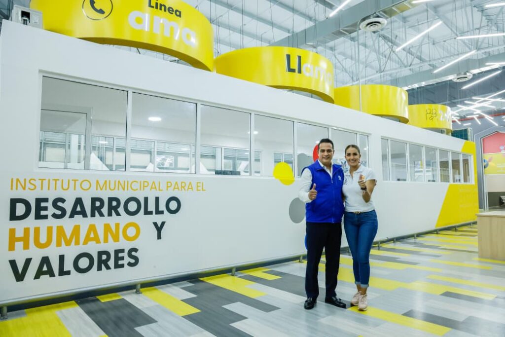 Una llamada puede cambiarlo todo; Toño Ochoa refuerza la Línea AMA 24/7