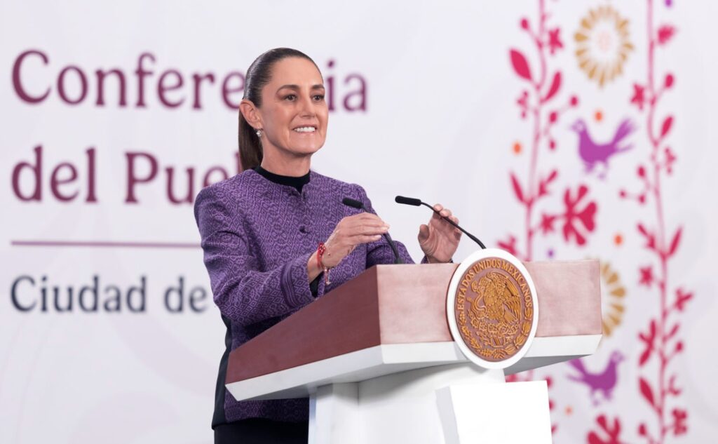 BlackRock mantiene interés en invertir en México, dice Sheinbaum