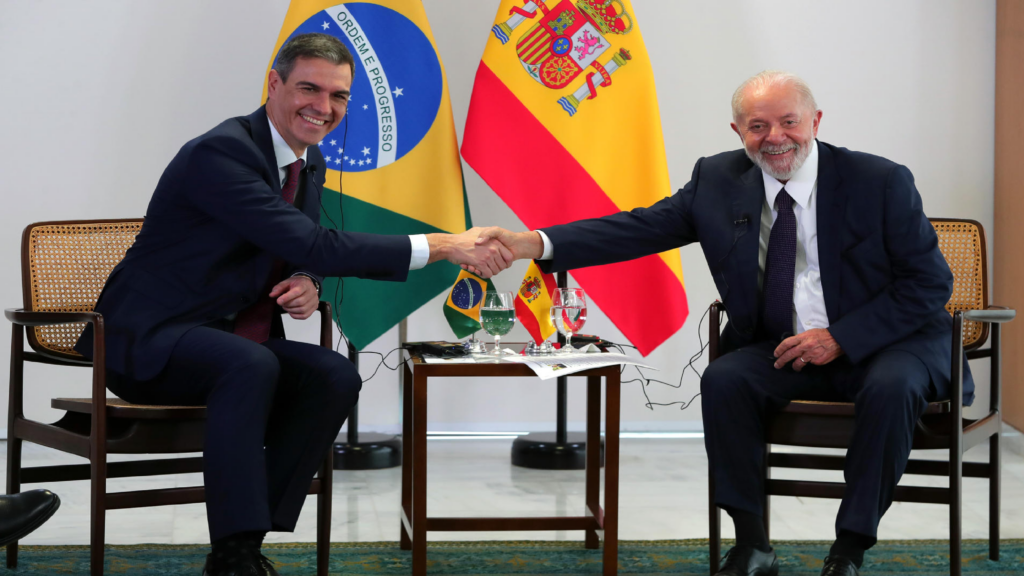 España y Brasil firman acuerdos en medio de tensión con EE.UU.