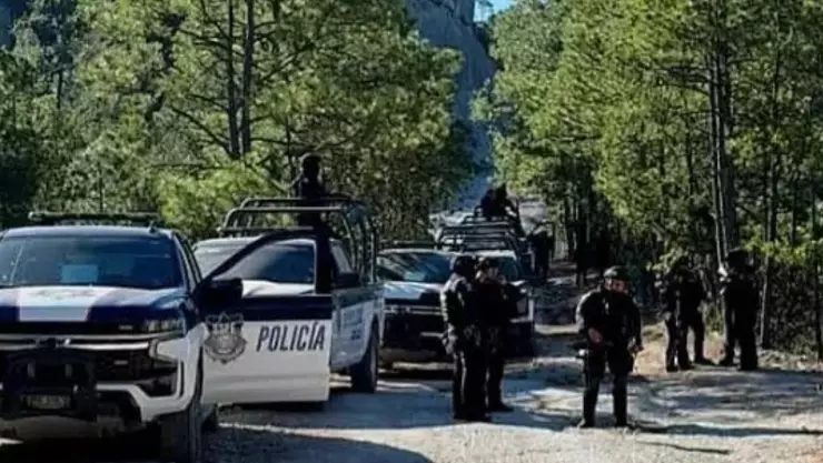 Identifican a dos hombres localizados sin vida en carretera a Balleza