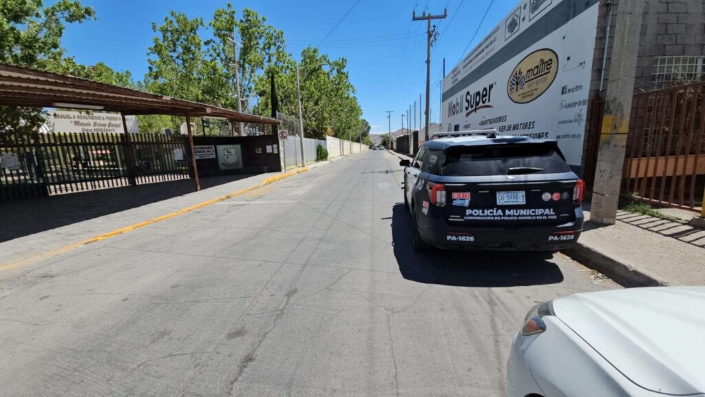 Movilización en secundaria de Chihuahua por hallazgo de cartucho de salva
