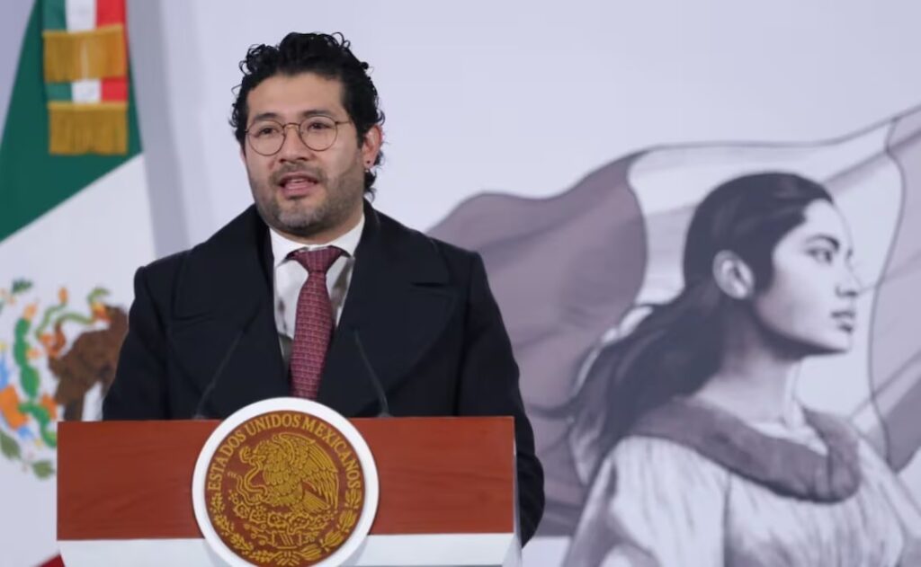 Ocupación laboral en México alcanza 60.2 millones; pobreza baja a su menor nivel: STPS