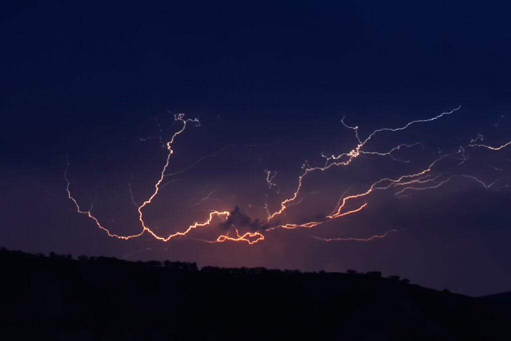 Viernes Santo con clima extremo: lluvias, granizo y riesgo de tornados en México