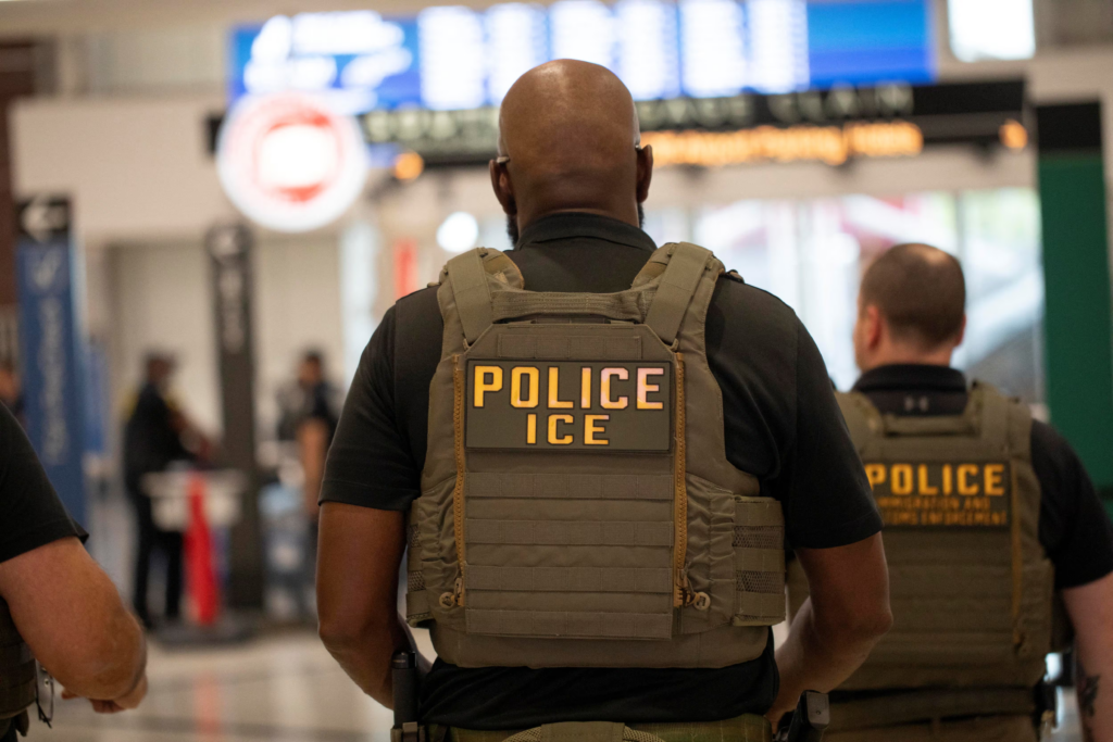 Muere mexicano bajo custodia del ICE en Louisiana tras emergencia médica