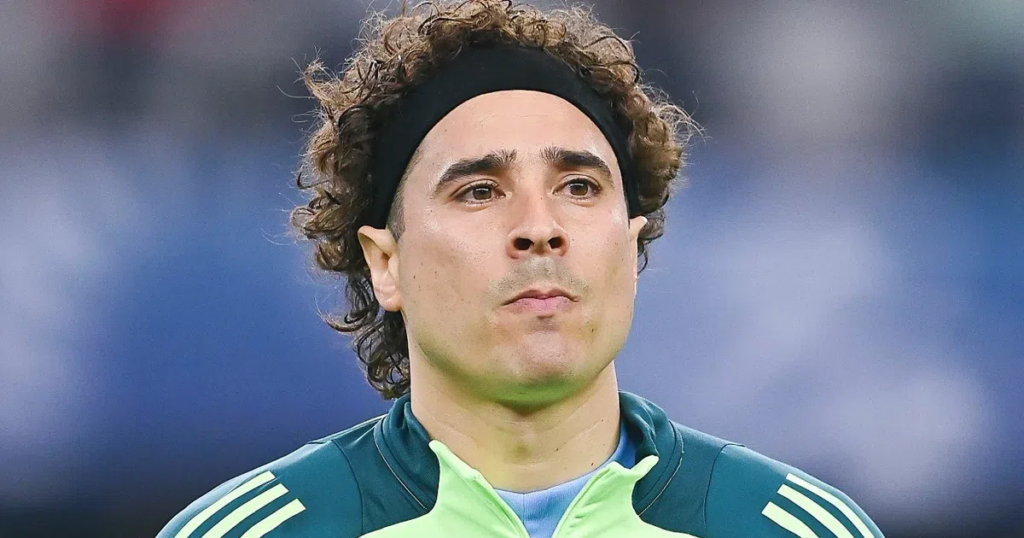 Memo Ochoa en duda rumbo a 2026