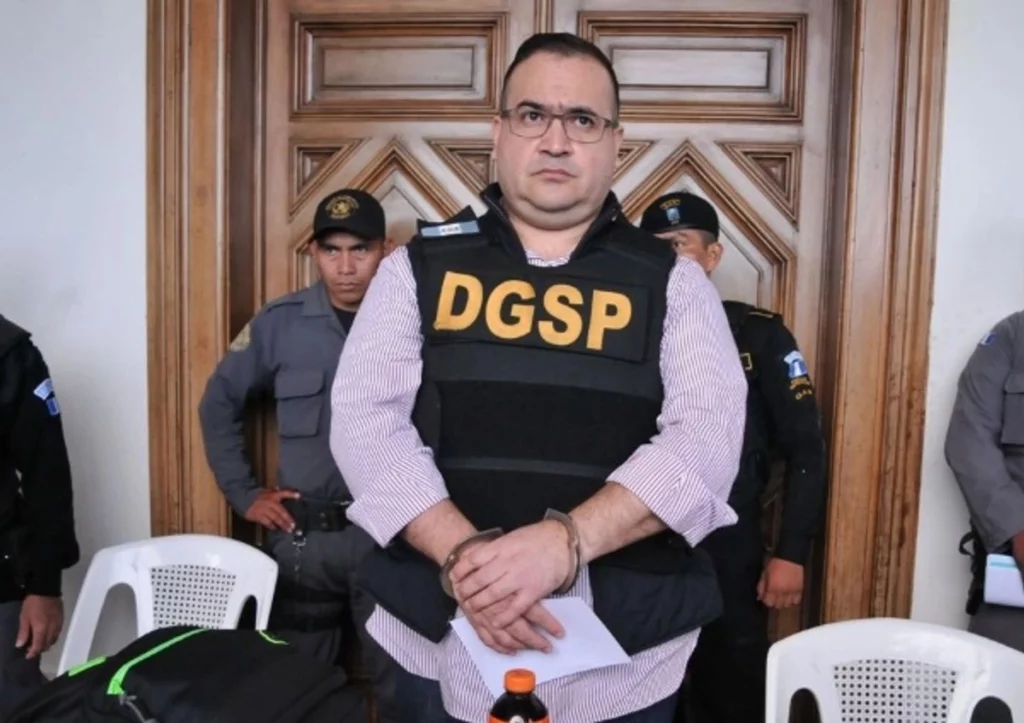 Javier Duarte concluye condena por asociación delictuosa, pero seguirá en prisión
