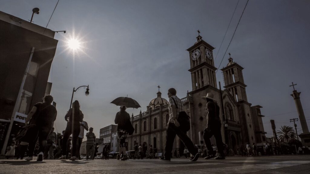 Todo el país superará los 30 grados este lunes bajo una intensa ola de calor